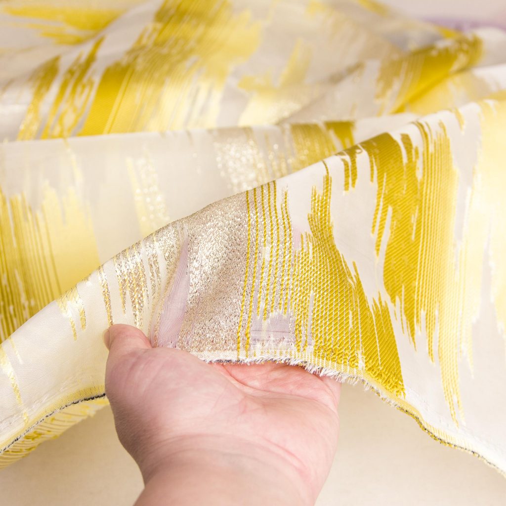 رنگ زرد پارچه ژاکارد ارگانزا پریفام - روچی